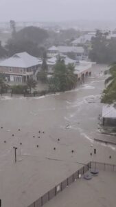 PHOTO Water Is So High In Fort Myers The Town Just Looks Like One Big Beach Now