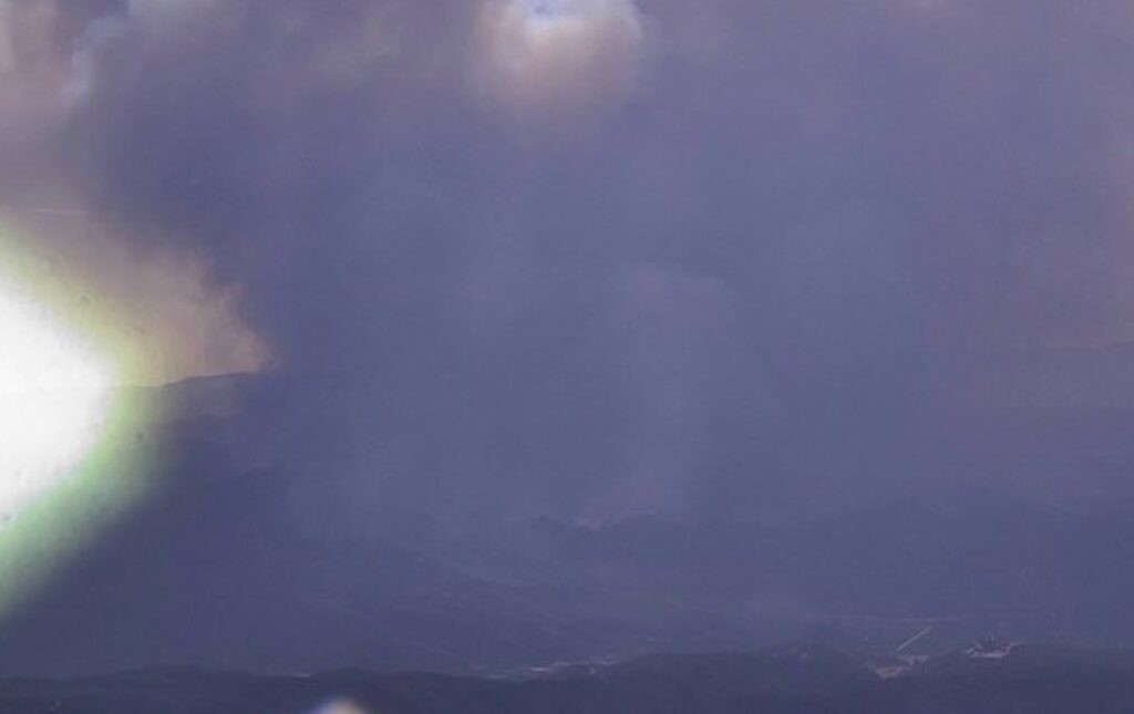 PHOTO What's Left Of Houses On Gibbel Drive Near Avery Canyon In Hemet