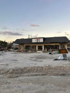 PHOTO 7Eleven Gas Station Is Still Standing In Fort Myers Beach But It's Badly Damaged