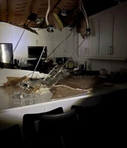 PHOTO Homeowner In Fort Myers Beach Only Survived Because Their Roof Didn't Cave In On Them During Hurricane Ian Storm Surge