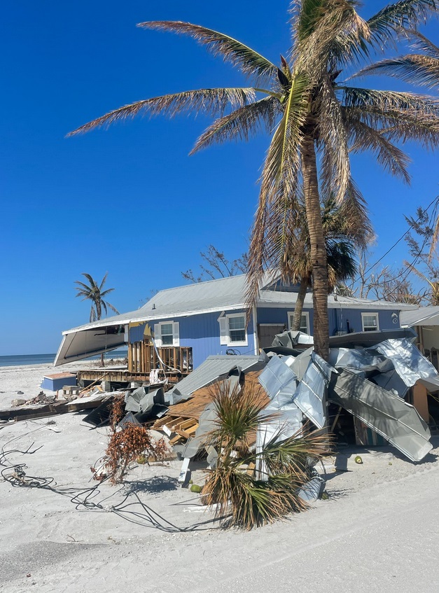 PHOTO Sanibel Island Damage Is So Bad It Looks Like Warzone And Goes On ...