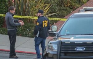 PHOTO FBI Agents Searching Dave Depape's Compound In San Francisco