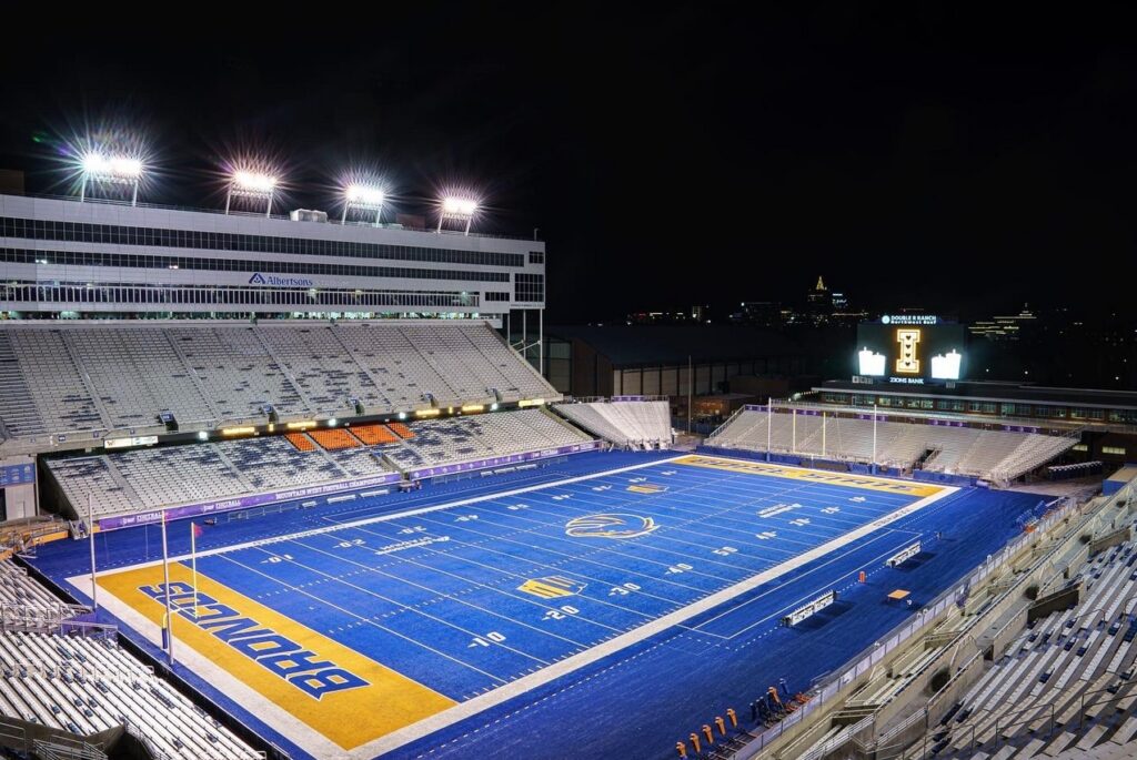 photo-boise-state-university-honors-ethan-chapin-madison-mogen-xana