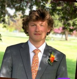 PHOTO Rare Picture Of Jack Showalter Dressed Up In Suit For Prom