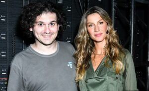 PHOTO Sam Bankman Fried Meeting Gisele In The Bahamas