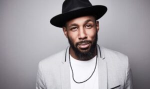 PHOTO Stephen Twitch In His Signature Black Hollywood Hat