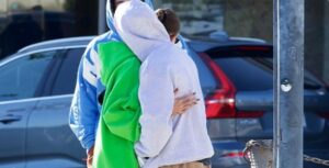 PHOTO Haley Bieber Sadly Hugging Justin Bieber After Alec Baldwin Charged In Movie Set Shooting