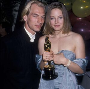 PHOTO Julian Sands Was Jodie Foster’s Oscar Date In ‘89