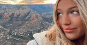 PHOTO Madison Brooks Looking Like She Had Plastic Surgery While At National Park