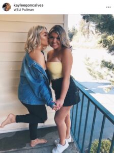 PHOTO Proof Kaylee Goncalves Had Ties To WSU Pullman Picture With Her Friend On The Campus