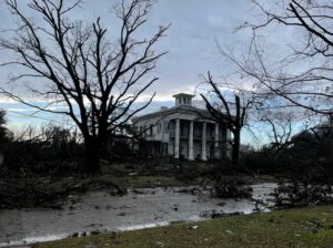 PHOTO Proof Sturdivant Hall Is Still Standing In Selma Alabama Despite Tornado Damage To The Structure