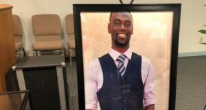 PHOTO Tyre Nichols' Picture In Frame In Memphis Courtroom As He Is Remembered