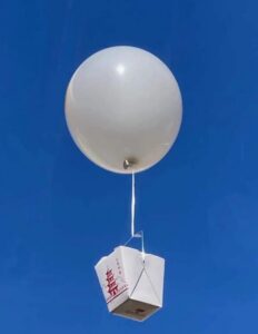PHOTO Chinese Spy Balloon Carrying A Box Of Popcorn Meme