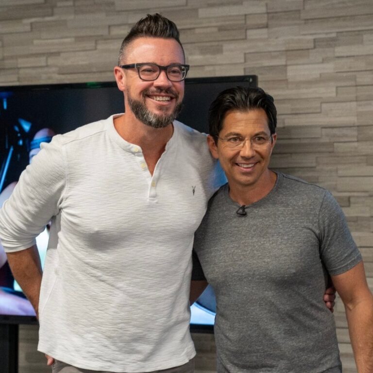 PHOTO Entrepreneur Dean Graziosi With Dave Hollis Before He Died