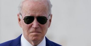 PHOTO Joe Biden With A Straight Face Despite 3 Spy Balloon's Flying Over United States