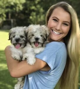 PHOTO Mallory Beach With The Two Cutest 5 Pound Puppies In The Summer Time