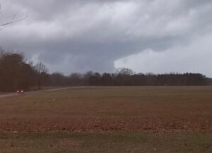 PHOTO Some People Seemed Unaware That A Tornado Was Going To Touch Down In Smithville Mississippi