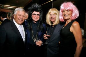 PHOTO Thomas H Lee With Bob Kraft At Wig Birthday Party
