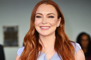 PHOTO Lindsay Lohan Looking Very Pregnant With First Child Caught By Camera