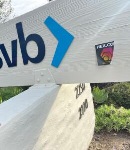 PHOTO Somebody Put HEX Sticker On Silicon Valley Banks Direction Sign