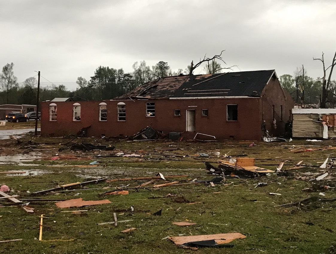 PHOTO Tornado Damage To Smaller Homes In West Point