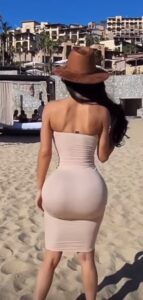 PHOTO Christina Ashten Gourkani's Ass Bursted Out Of A Dress Like No Other