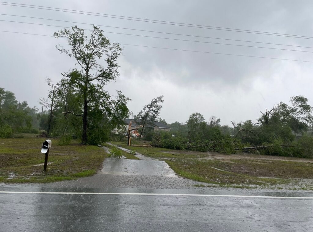 PHOTO Damage To Hosford Florida From Tornado Along Highway 20 Between