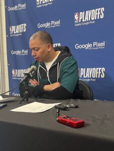 PHOTO Ty Lue Has So Much Gray Hair From Stress Of Coaching The Clippers Everyday