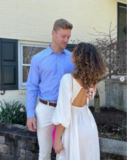 PHOTO Will Levis Looking Into His Girlfriend's Eyes Ready To Kiss Her