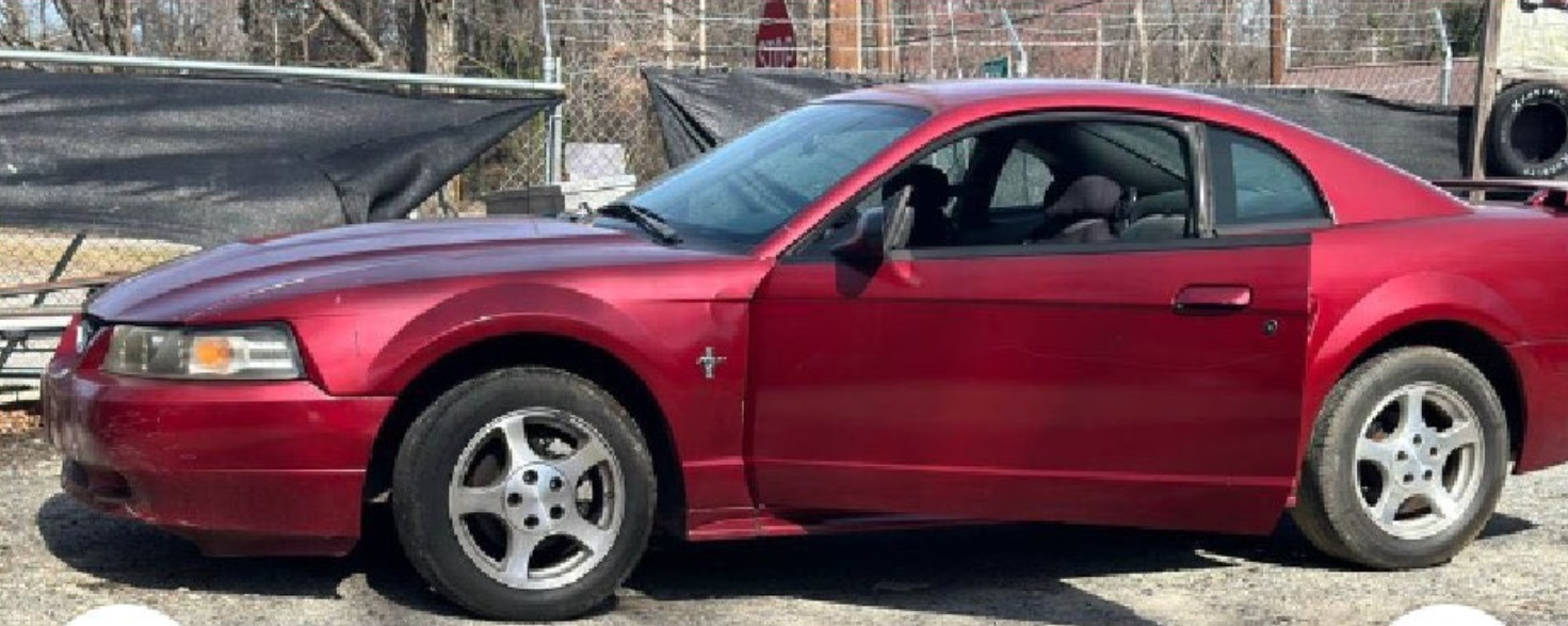 PHOTO Of 2003 Red Mustang Alder MarinSotelo Drove From Farmville