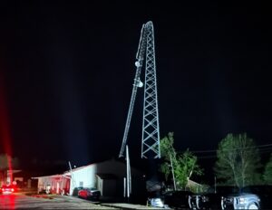 PHOTO Radio Tower In Linneus Missouri Collapsed During Tornado