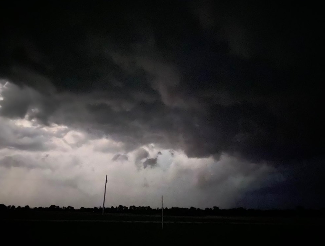 PHOTO Tornado Touching Down In Bucklin Missouri