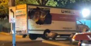 PHOTO U-Haul Outside White House Drove OVER The Curb Trying To Hit Barriers