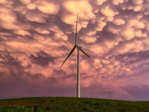 PHOTO Incredible Mammatus Clouds Blending Into Sunset In Seiling Oklahoma