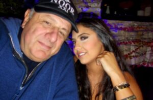 PHOTO Noor Alfallah's Ex-Boyfriend Johnny Who Was An Old Man Wearing A Hat With Her Name On It