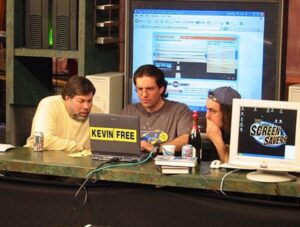 PHOTO Kevin Mitnick Hacking Stuff While Kevin Free Sticker Was On The Back Of His Laptop