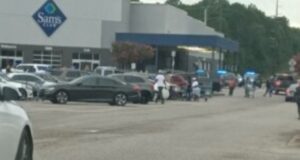 PHOTO Of Chaos Outside Sam's Club In Montgomery Alabama After Police Chase Ends In Parking Lot