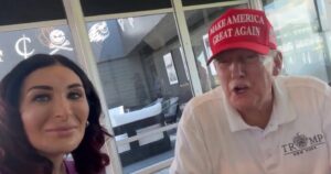 PHOTO Donald Trump Eating Dinner With Laura Loomer