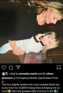 PHOTO Lori Vallow Holding Her Daughter As A Child