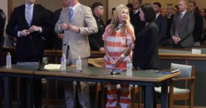 PHOTO Lori Vallow In Striped Orange And White Jumpsuit The Most Hideous Woman You Will Ever See