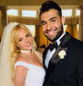 PHOTO Of Britney Spears And Sam Asghari Looked Genuinely Happy On Wedding Day