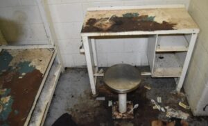 PHOTO The Conditions In The Fulton County Jail Are So Rough For Donald Trump You Wouldn't Even Want To Put Your Animals In There