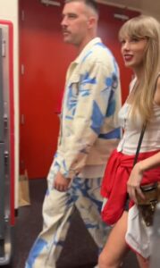 PHOTO Taylor Swift Leaving Arrowhead Stadium Holding Hands With Travis Kelce While Wearing Chiefs Sweatshirt
