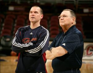 PHOTO Michael Malone Is Unrecognizable Alongside Brendan When Mike Was A Cavs Staffer
