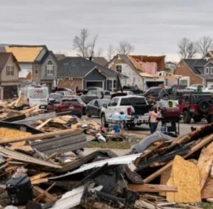 PHOTO Rubble And Pieces Of Wood Everywhere In Nashville From Tornado That Destroyed Homes