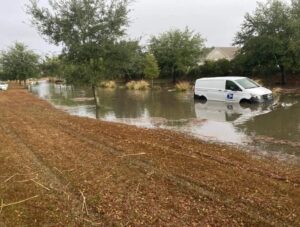 PHOTO USPS Mail Truck Under Water In Myrtle Beach Just Trying To Deliver The Mail