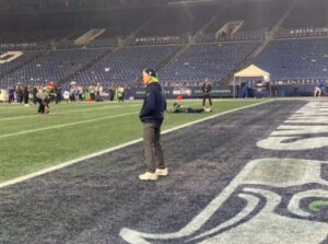 PHOTO Pete Carroll On Seahawks Field One Last Time Soaking It All In