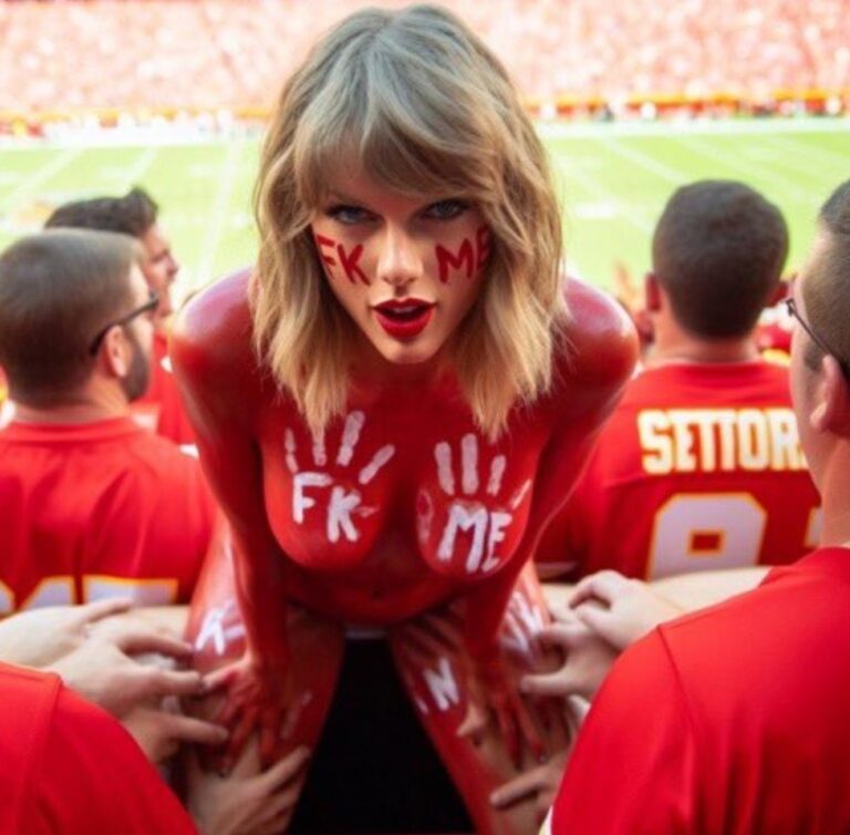 Photo Taylor Swift Bending Over In The Stands For Chiefs Fans