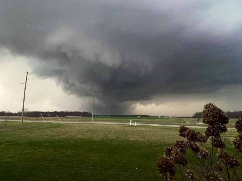 PHOTO 4 Different Angles Of Indian Lake Ohio Tornado From Around Town