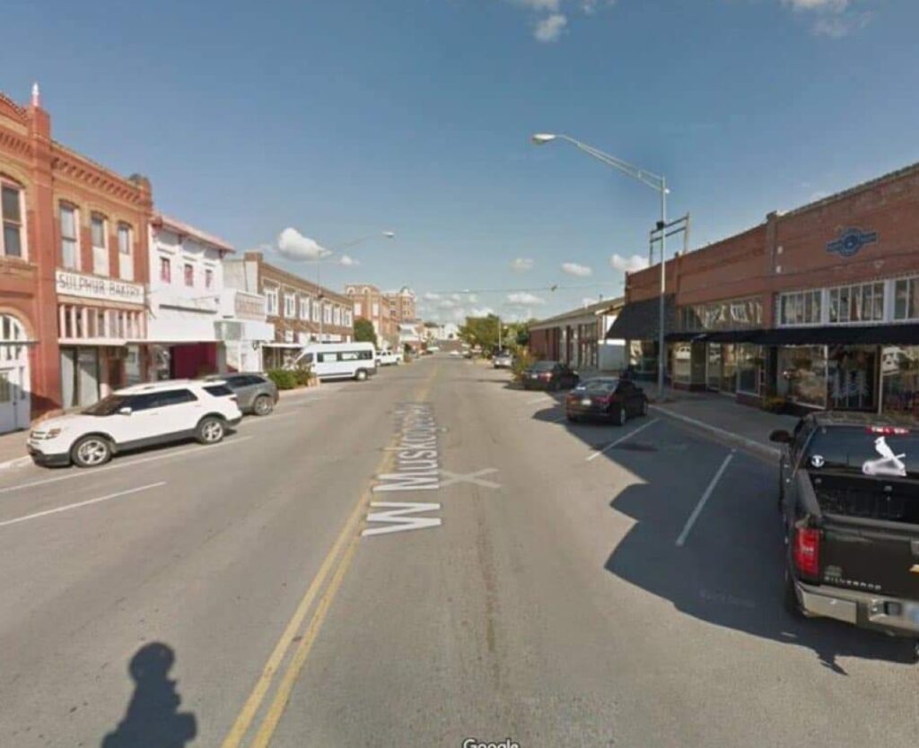 PHOTO Before And After Sulphur Oklahoma After Tornado Hit